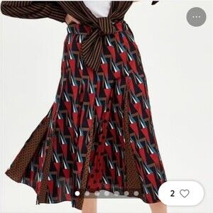 Pleated Geometric/polkadot Satin Skirt (0801)